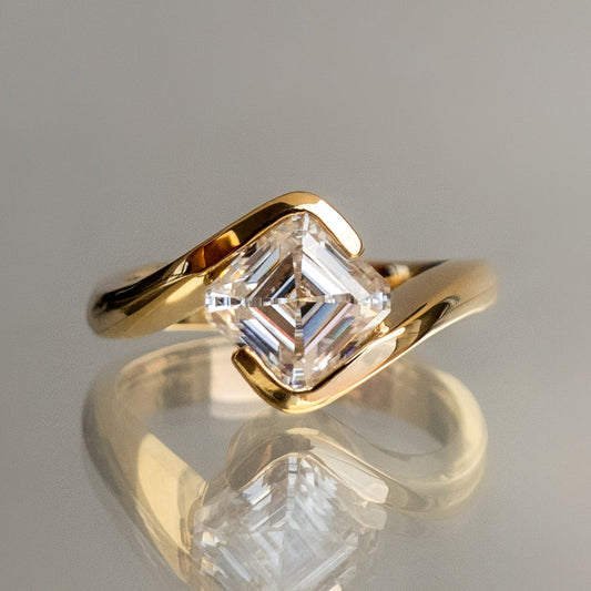 2.5 Ct Lab Grown Asscher Cut Moissanite Engagement Ring